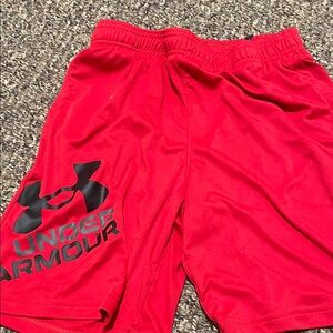 Under Armour Black Tee and Red Shorts Combo